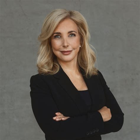 Dr. - 🎁 Supporting Our Community 🎄 @drlaurafaulkner and Emma helped