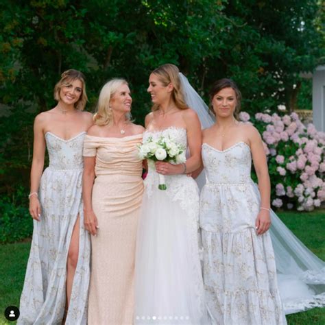 Andrew Cuomo And Kerry Kennedys Daughter 29 Marries In Stunning Lace
