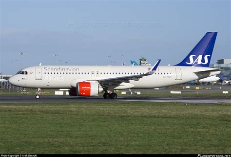 SE ROP SAS Scandinavian Airlines Airbus A320 251N Photo By Arek