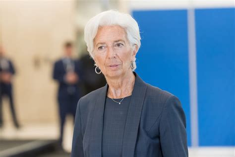 Lagarde Nous Ne Devrions Pas Simplement Comparer L Inflation Dans La