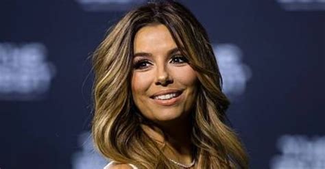 Voici Quoi Devraient Ressembler Les Robes Naked Eva Longoria Fait