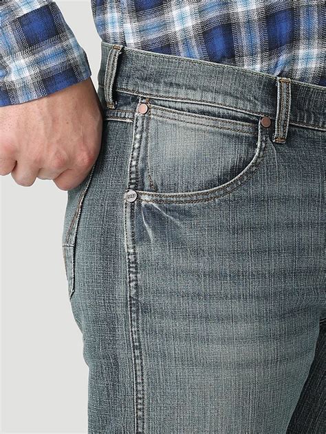 Men S Wrangler Retro® Slim Fit Straight Leg Jean