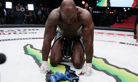 Combat sports legend Melvin Manhoef retires after Bellator 285 loss