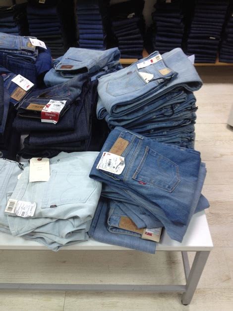 Джинсы Levi's (Левис) - 30% скидка! Мужские и Женские модели