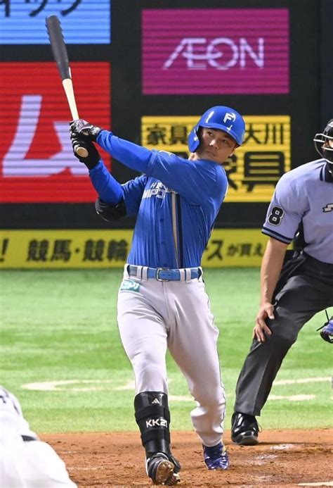 日本ハム 清宮、万波2者連続 万波は2打席連続 “km砲”一発攻勢 野球 デイリースポーツ Online