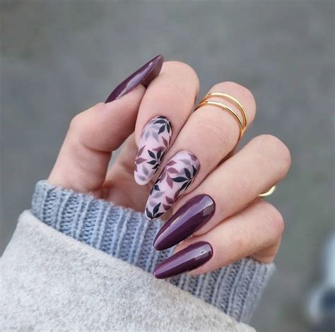 Cute Fall Nails Adorable Autumn Manicures Emerlyn Closet