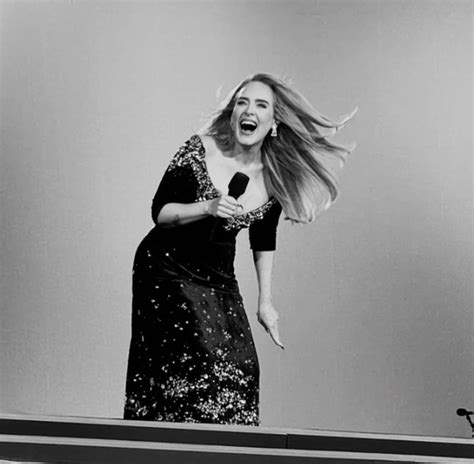 Pin By Ajwosmcowmakqma On Art In 2024 Adele Adele Funny Adele Adkins