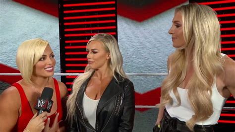 Pin By T J W On Wwe Raw Charlotte Flair Amanda Charlotte