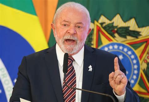 Ipec aos 100 dias governo Lula é aprovado por 39 e reprovado por 26