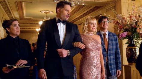 The Sleepover trailer Malin Akerman Joe Manganiello στη νέα παιδική