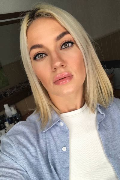 Enigmatic Mariya 30 Y O From Kyiv Ukraine With Blonde Hair VeronikaLove