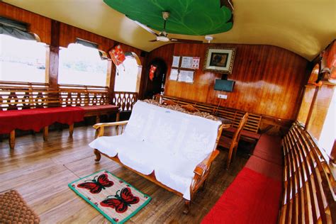 1 Bedroom Premium Alleppey Houseboat - Alleppey Houseboat Club