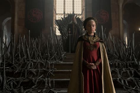 Rhaenyra Targaryen Has Obstacles To Overcome If She Is To Become Queen