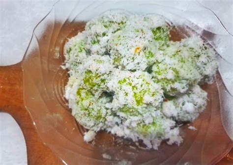 Resep Klepon Pandan Wangi Oleh Ekkkesia Cookpad