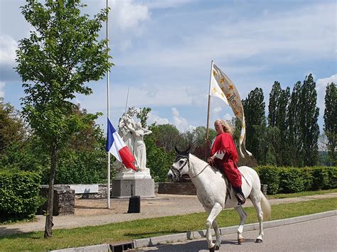 F Te Nationale De Jeanne D Arc Domr My Flickr