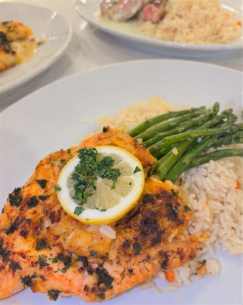 Colonial diner in east brunswick nj is famous for its pancakes 2