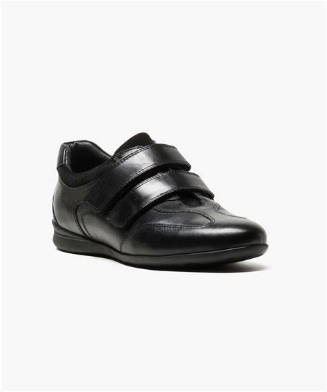 Baskets De Ville A Scratch En Cuir Noir Homme G Mo