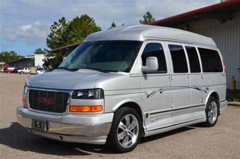 Sell Used 2005 Gmc Savana Explorer Limited Se Conversion Van Hightop Very Nice Low Reserve In