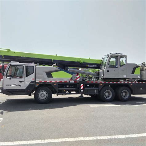 Ztc250v Truck Crane 25ton Mobile Crane With Telescopic Boom Crane And