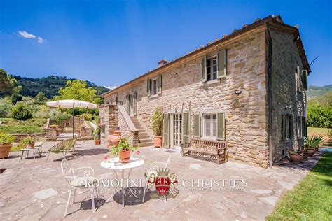 CASALE RISTRUTTURATO CON PISCINA IN VENDITA A CORTONA TOSCANA