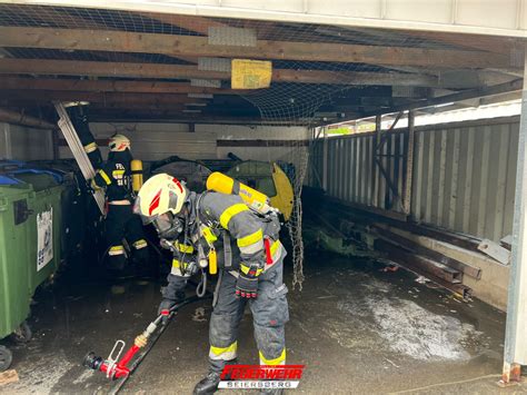 Containerbrand Freiwillige Feuerwehr Seiersberg