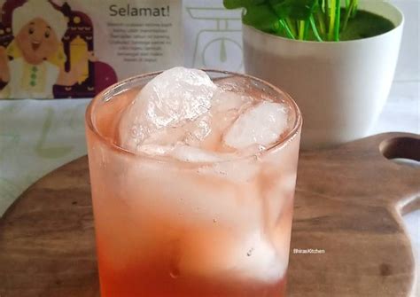 Resep Coconut Strawberry Tea Oleh Rika Erviana Cookpad