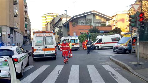 Parma Incidente A Collecchio Coinvolte Tre Auto Un Ferito Grave