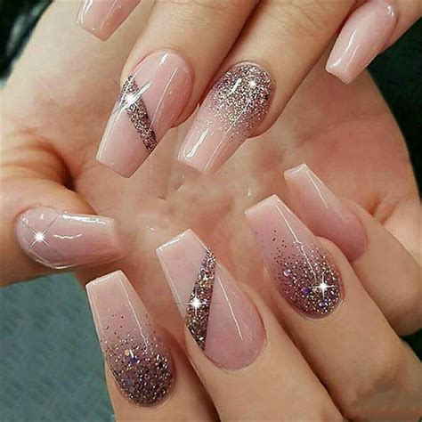 Spektakul R Acrylnagel Designs Mit Glitzer Sarg Niedlichen