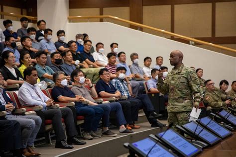 Eighth Army On Twitter EighthArmy Hosted Students From Korea