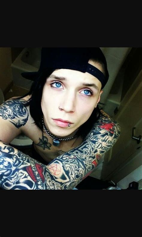 Andy Biersack Wiki ☠ Inframundø ☠ Amino