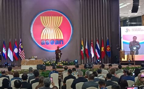 Presiden Jokowi Ajak Semua Negara ASEAN Saling Melengkapi Dan Menguatkan