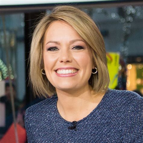 Today S Dylan Dreyer Wows In Tiny Shorts In Breathtaking Beach Photo As She Steps Away From Show