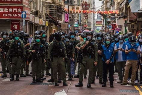 Ee Uu Le Ofrece Asilo A Los Ciudadanos De Hong Kong Que Teman Regresar