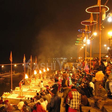 Ganga Aarti in Varanasi | Evening Ganga Aarti | Morning Ganga Aarti ...