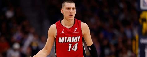 Nba Dfs Friday November 15 Top Model Picks And Value Plays On