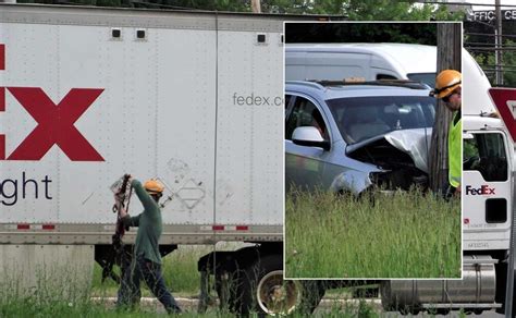 Traffic Jam Power Outage Suv Slams Into Route 17 Utility Pole In