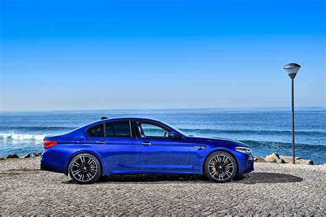 BMW M5 (BMW M5) - вартість, ціна, характеристика та фото автомобіля ...