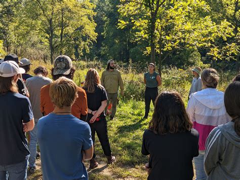 Volunteers Bolster Invasive Species Management Legacy Land