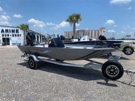 2023 Crestliner 1700 Storm Mikes Marine