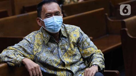 Eks Pejabat Pajak Angin Prayitno Jalani Sidang Vonis Kasus Pencucian