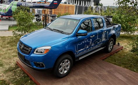 «Коммерсантъ» узнал цену новых российских пикапов ST6 от «Соллерс» — РБК