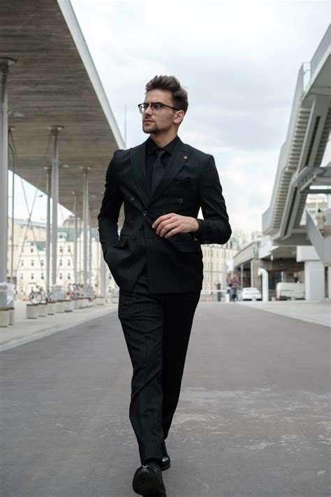 PORIVAY SUIT COLLECTION - MEN'S SUIT