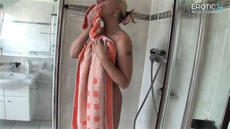 Porno Videos in der Kategorie Heiße Deutsche MILF xHamster