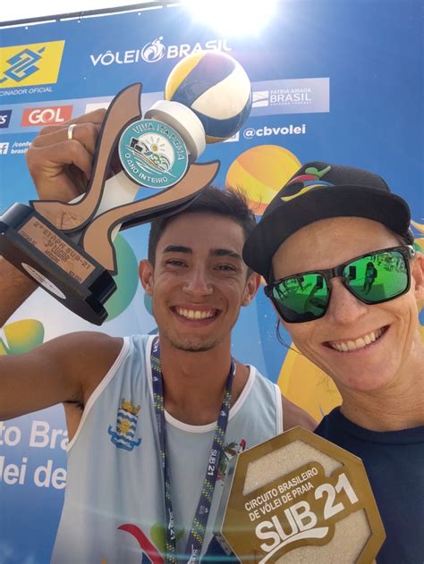 Atleta De V Lei De Praia Conquista Bronze No Circuito Brasileiro Sub