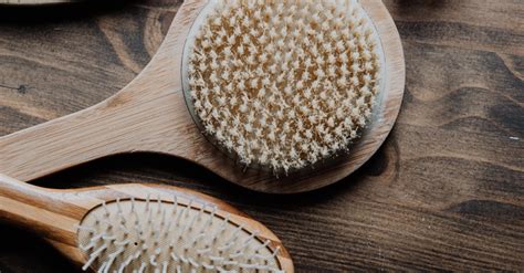 Nos conseils pour bien choisir sa brosse à cheveux