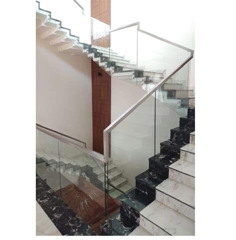 Stairs Stainless Steel Toughened Glass Railing At Rs Feet In Ranchi