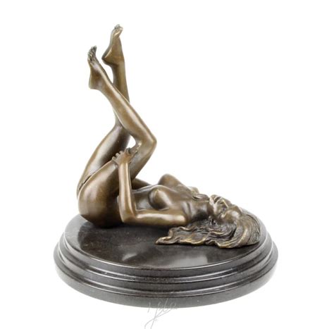 BRONZE BRONZESKULPTUR FRAU Erotik Bronzefigur Statue Akt Nude Figur Antik Ø cm EUR