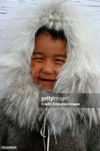 Bathurst Inlet Nunavut Photos and Premium High Res Pictures - Getty Images