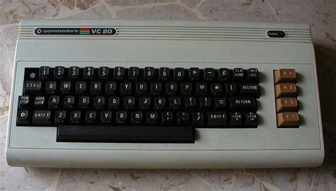 1000 BiT - Computer's description