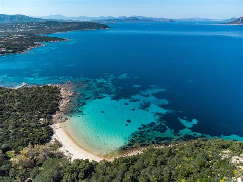 Spiaggia Coda Cavallo Sardegna Gioiello Nascosto Del Mediterraneo